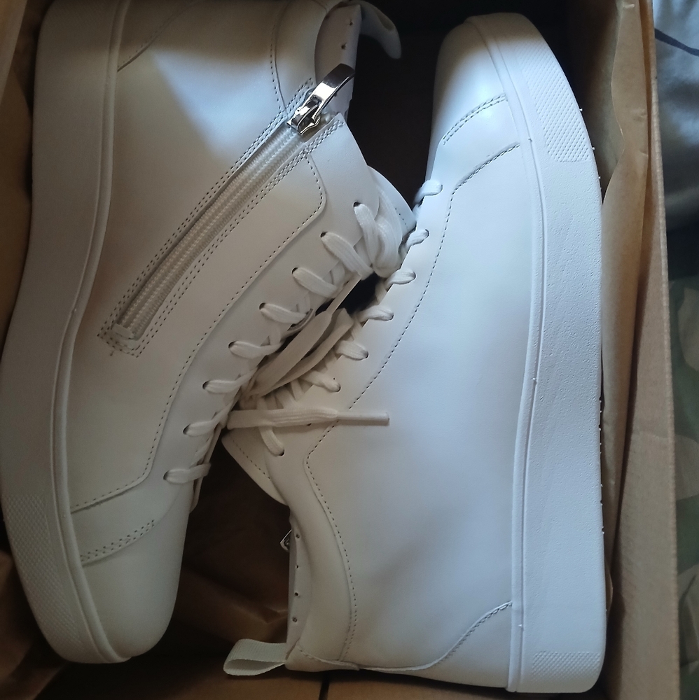 Fitflop White Leather High-Top Sneakers - Picture 2 of 4
